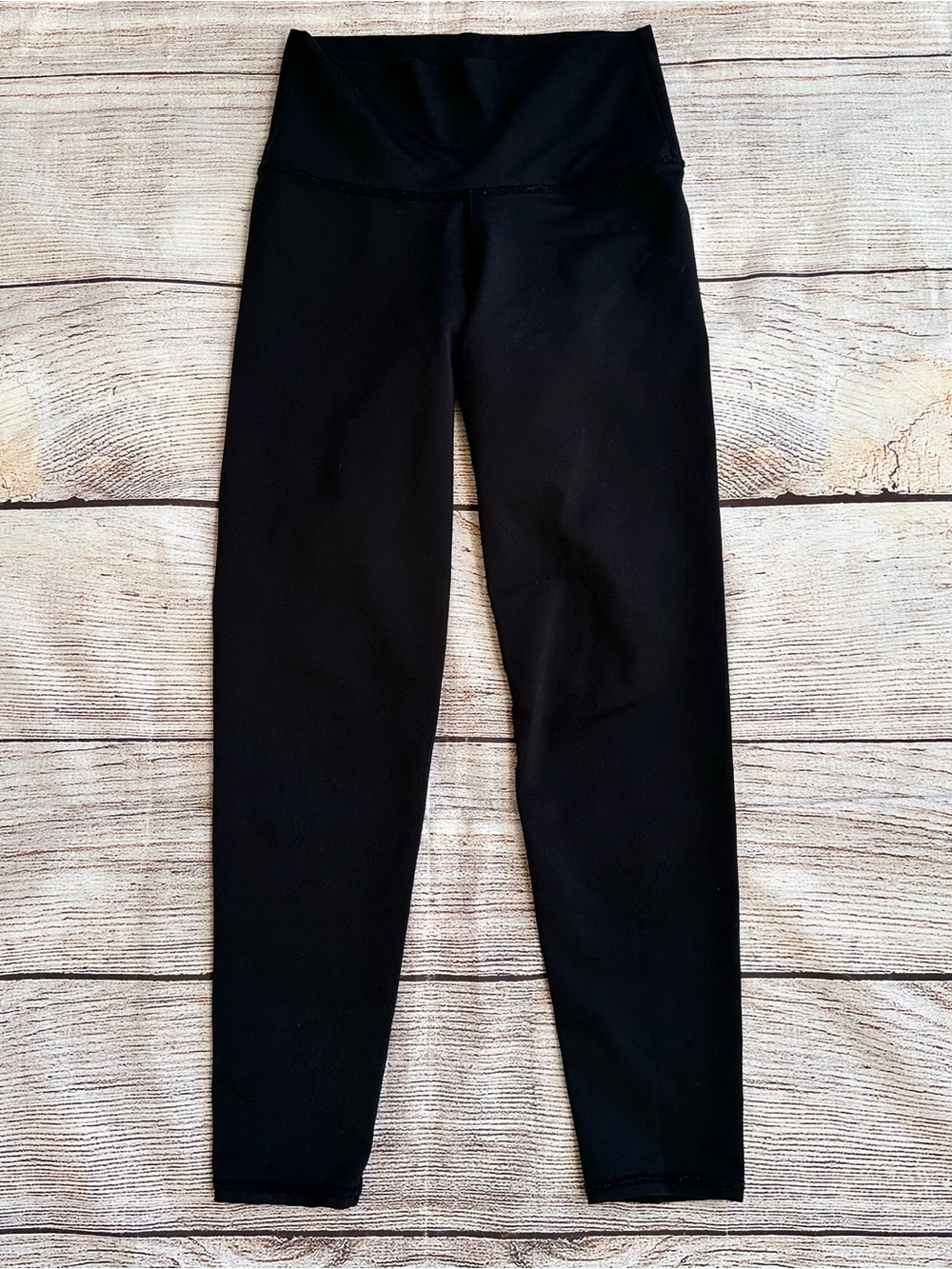 Aerie Mid-Rise Black Leggings 23” Inseam Ladies Sz XS